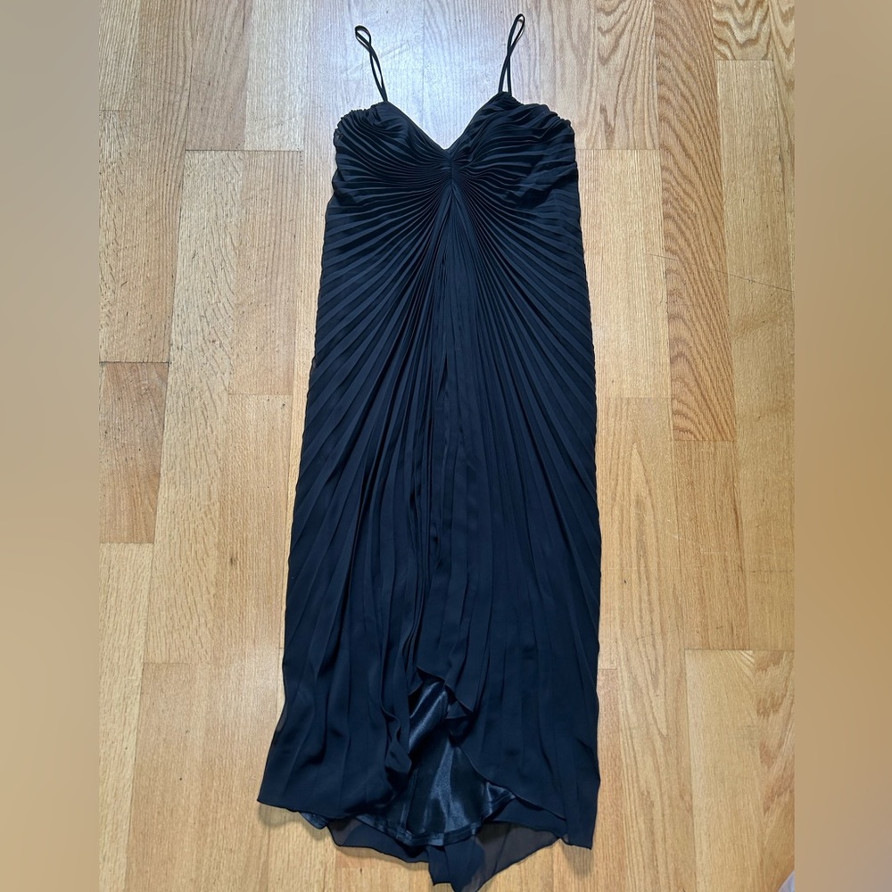 Mon Cheri Dress size 8
